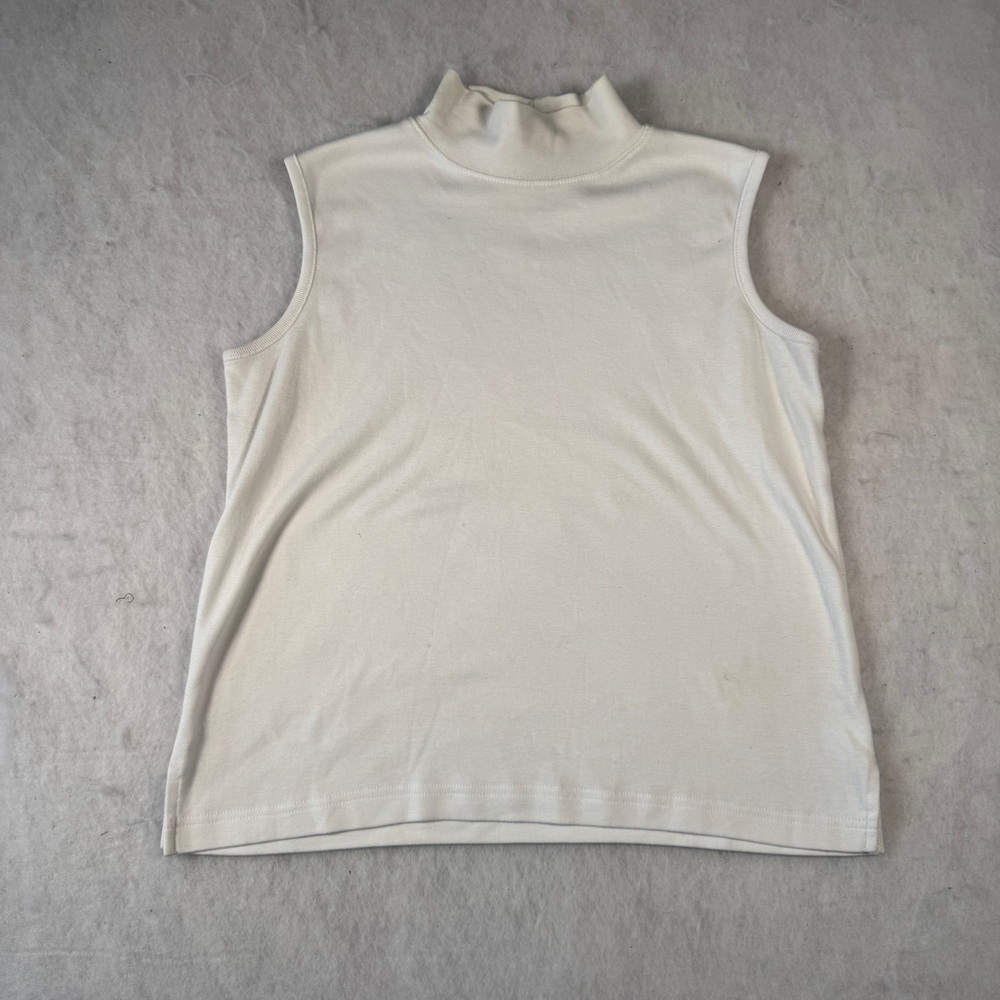 Taylor & Henry Women's Sleeveless White Top